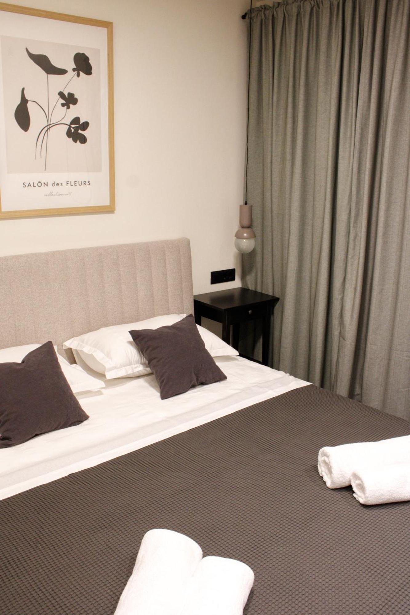 Pamar Downtown Apartments Сплит Экстерьер фото